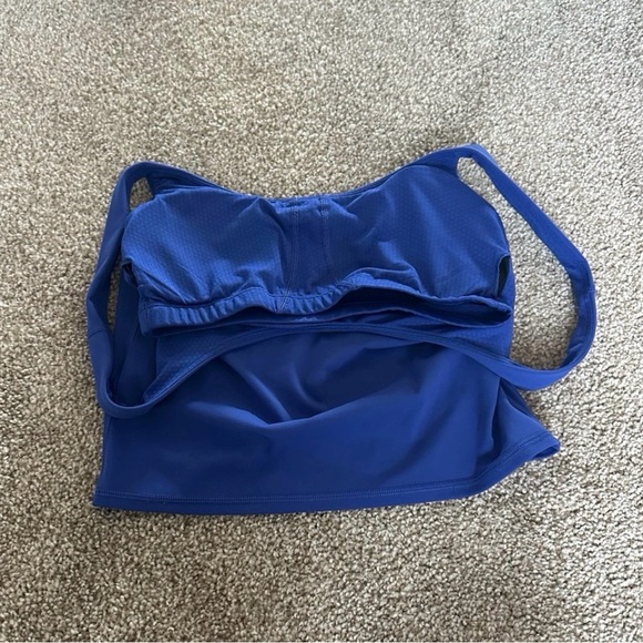 Vuori Royal Blue Women's Crop Top - Picture 6 of 6